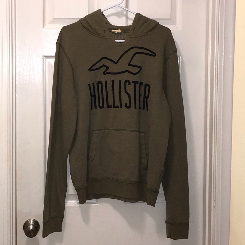 Men’s large Hollister hoodie